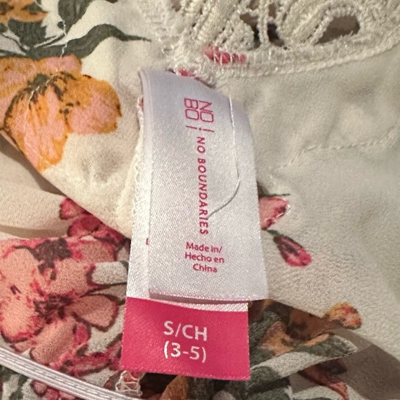 No Boundaries top - Picture 7 of 7